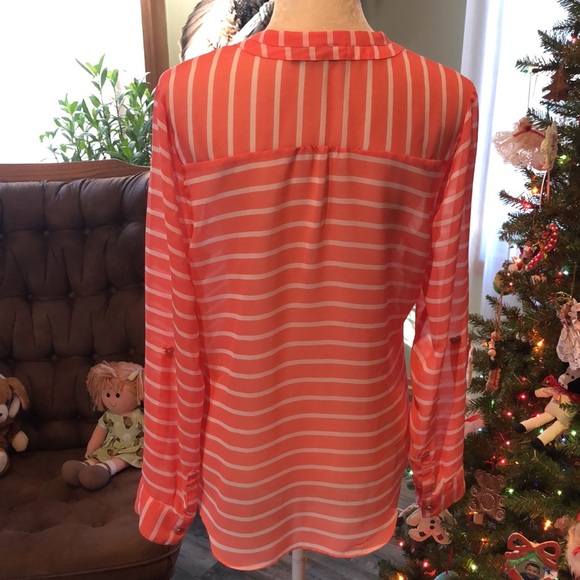 EUC Semi-Sheer a.n.a. Blouse - Picture 5 of 10